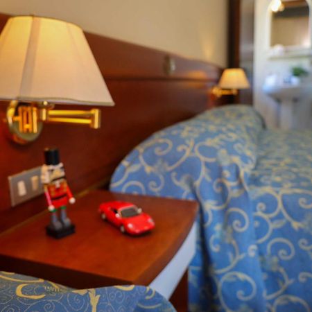 Easy Hotel Meryon Sottomarina Eksteriør billede