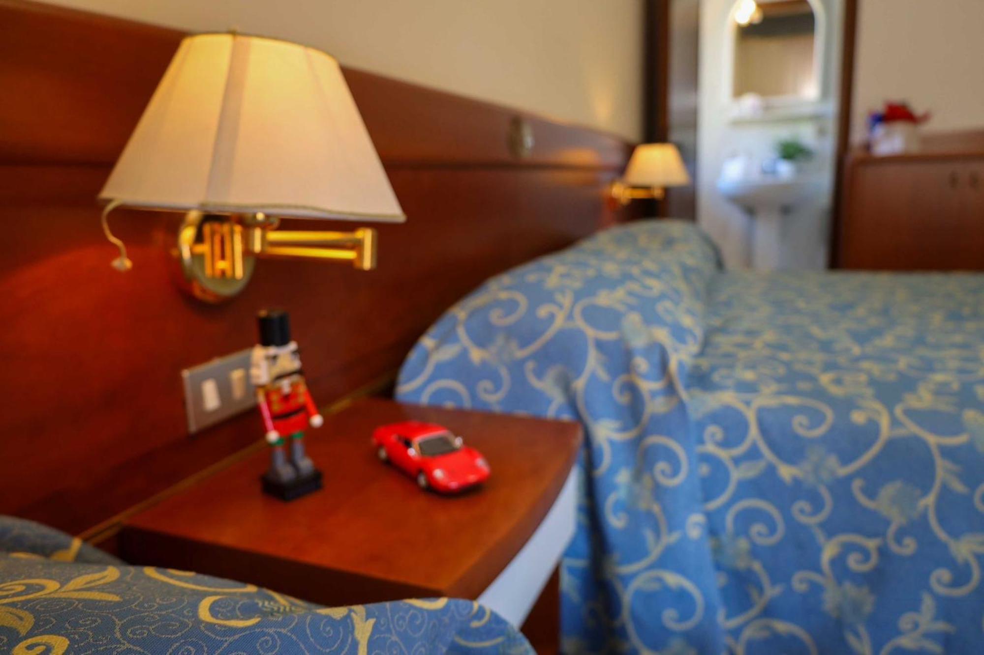 Easy Hotel Meryon Sottomarina Eksteriør billede