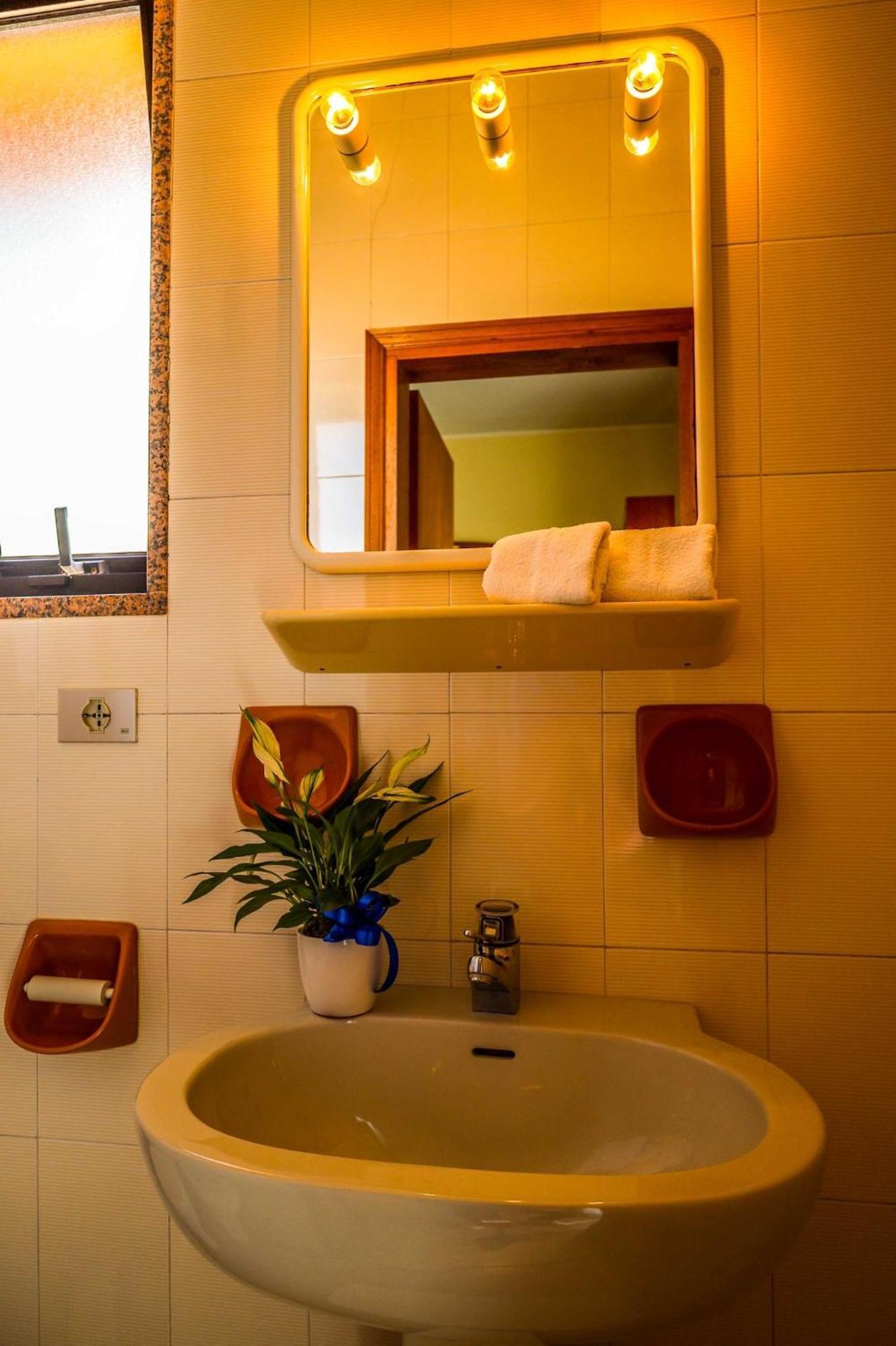 Easy Hotel Meryon Sottomarina Eksteriør billede
