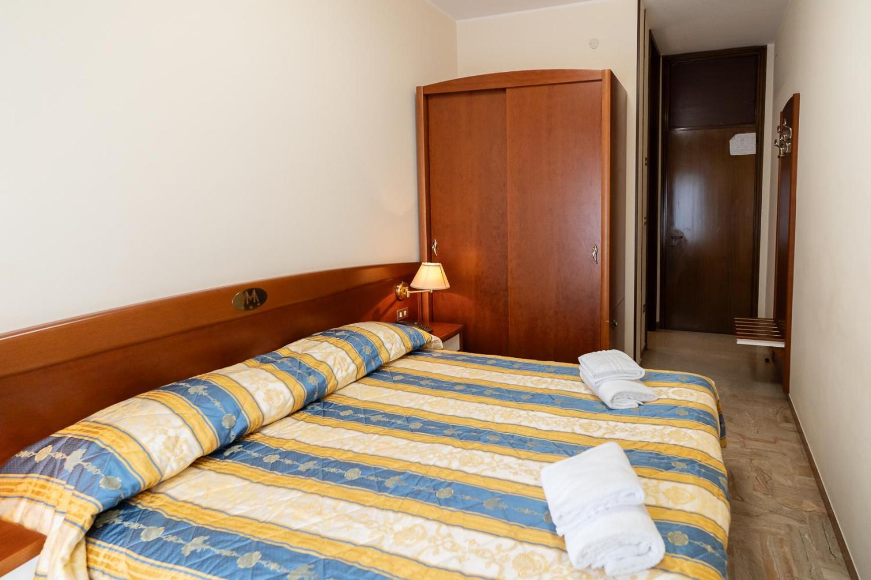 Easy Hotel Meryon Sottomarina Værelse billede
